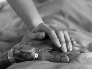 Fin de vie : réaction de Mgr Le Boulc’h